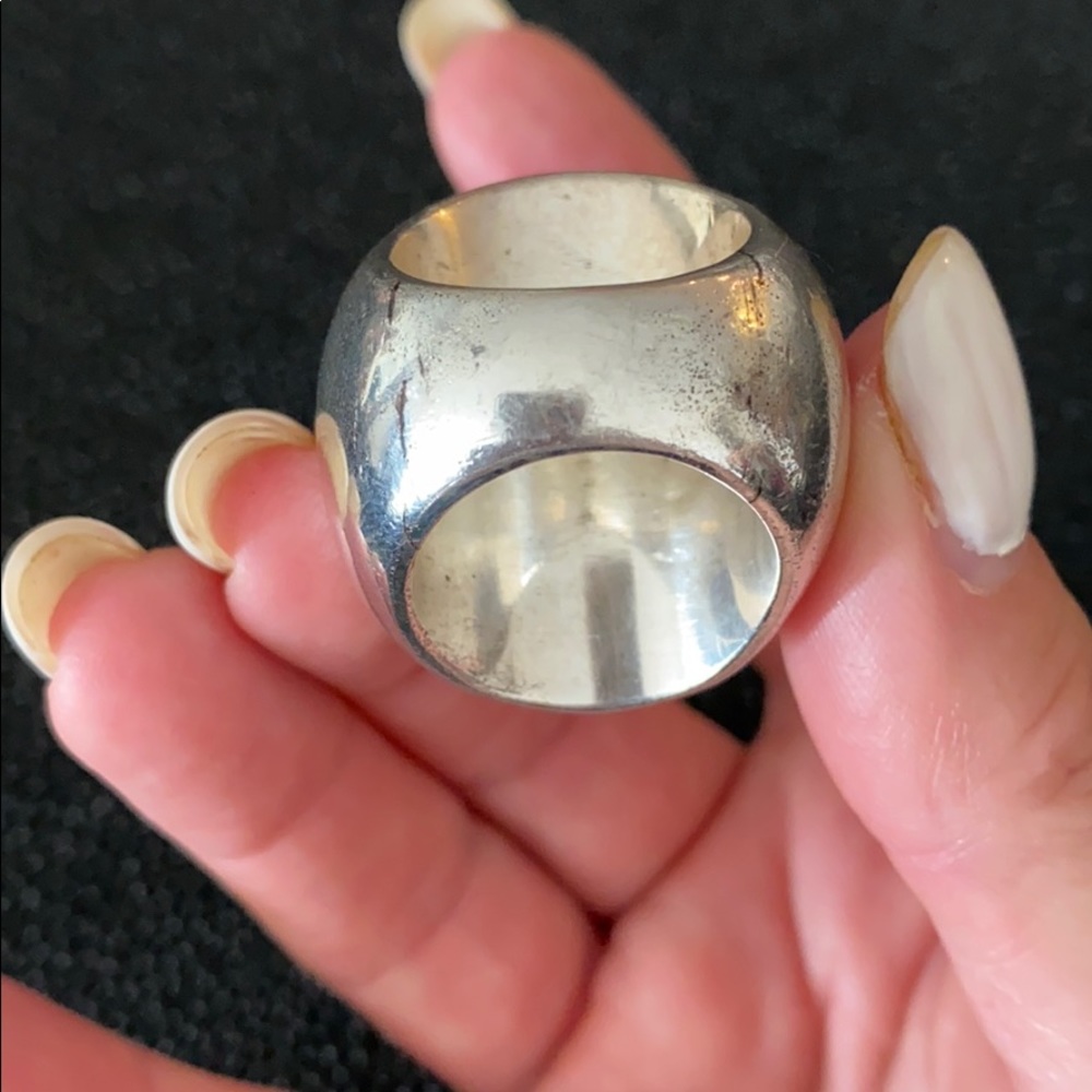 Solid Sterling & Onyx Oversized Ring - image 7